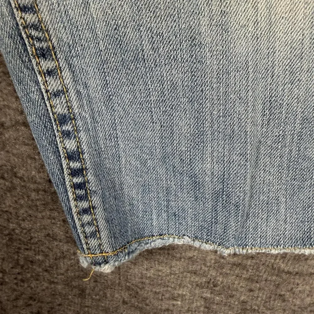 Lucky Brand Bermuda Jean Shorts Womens 12 31 Distressed Raw Hem Light Wash